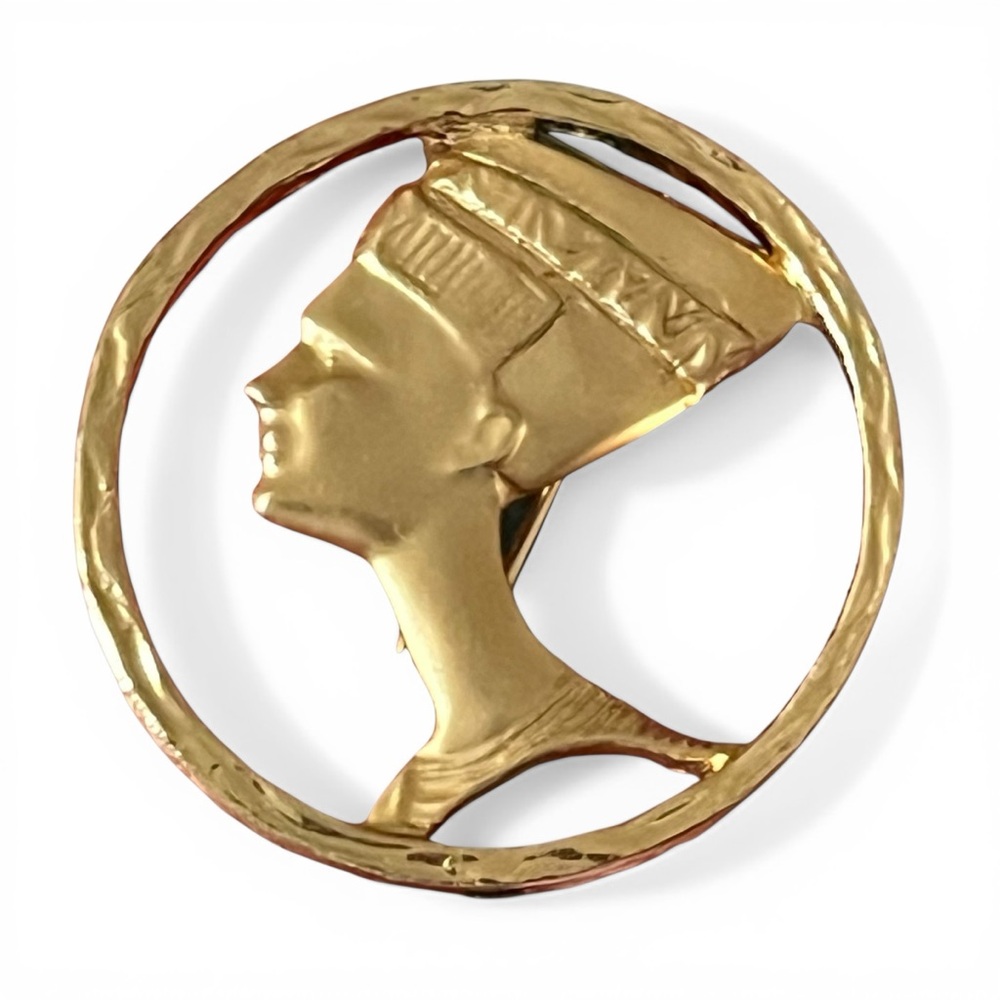 1970s Queen Nefertiti Brooch Pendant Egyptian Revival Pin